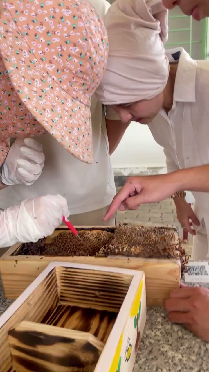 Thao tác lọc mật tại chỗ sau khi thu